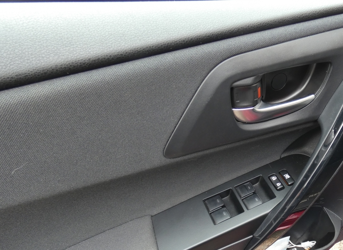 Toyota Auris — 16